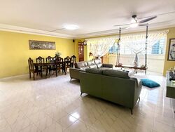 Blk 132 Geylang East Grove (Geylang), HDB Executive #502202181